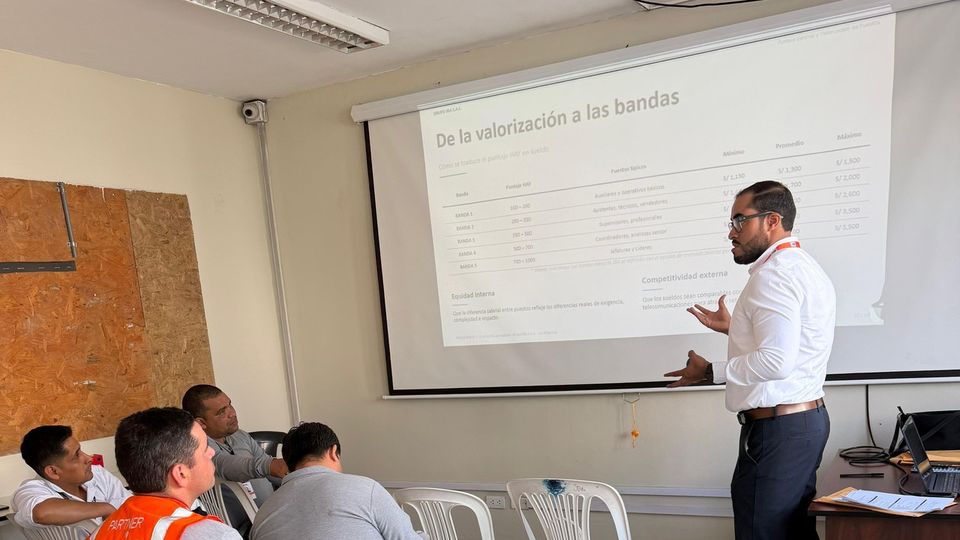 Sesión de política salarial y valorización de puestos en Grupo JBA